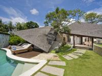 Contoh Villa dengan Desain Dinamis 